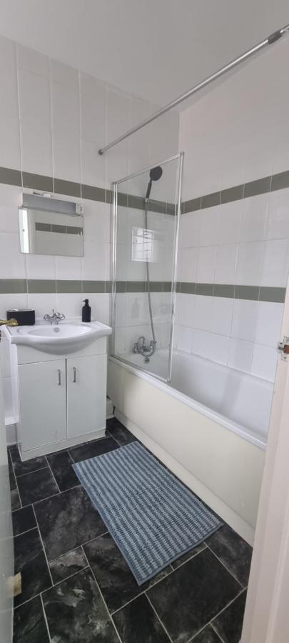Cricklewood Broadway Guest Home London Eksteriør billede