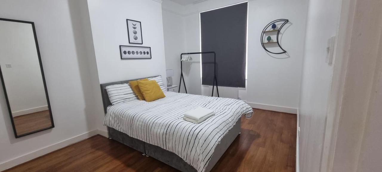 Cricklewood Broadway Guest Home London Eksteriør billede